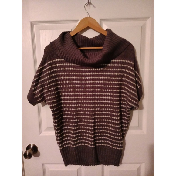 Knitted Sweater Top - Picture 3 of 6